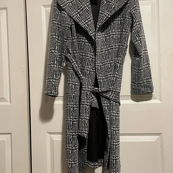 NWT wrap jacket. - Picture 3 of 3